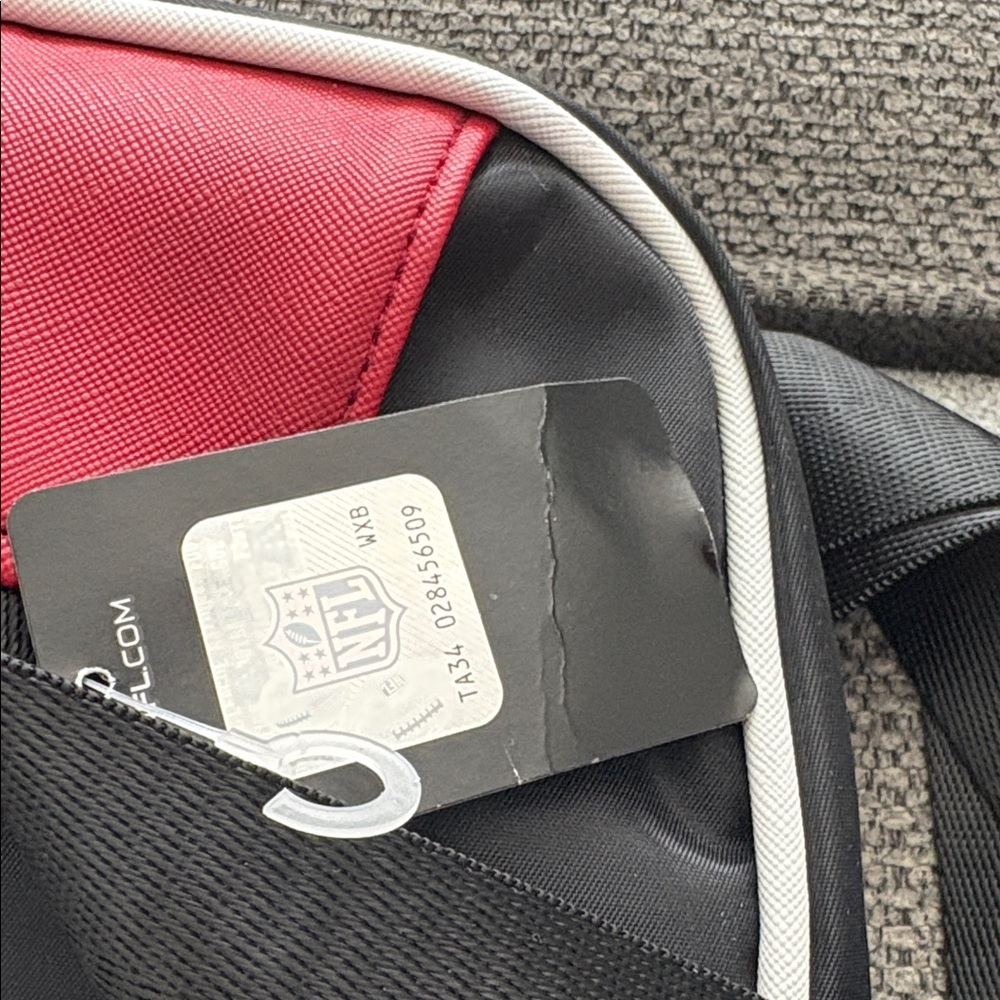 NFL Black and Red Messenger Bag - Picture 6 of 6